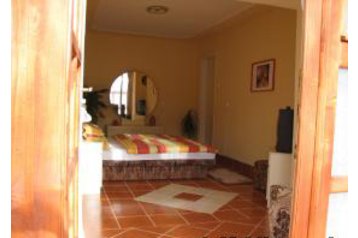 Ungari Privát Sárospatak, Eksterjöör