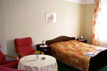 Полша Hotel Краков / Kraków, Екстериор