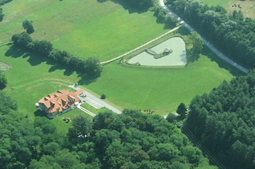 Chorvatsko Hotel Virovitica, Exteriér