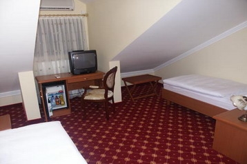 Chorvatsko Hotel Virovitica, Exteriér