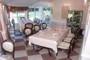 Chorvatsko Hotel Virovitica, Exteriér