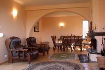 Polonia Byt Siedlce, Exterior