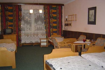 Pologne Hotel Szczytna, Extérieur