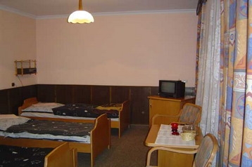 Польша Hotel Szczytna, Экстерьер