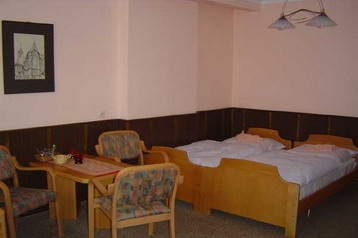 Полша Hotel Szczytna, Екстериор