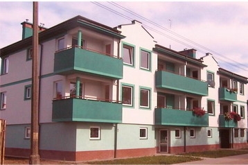 Pologne Byt Wrocław, Extérieur