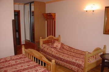 Poola Privát Świętajno, Eksterjöör