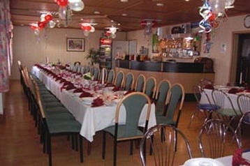 Pologne Hotel Krępice, Extérieur