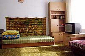 Poland Chata Kotuszów, Exterior