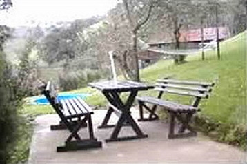 Polonia Byt Zarzecze, Esterno