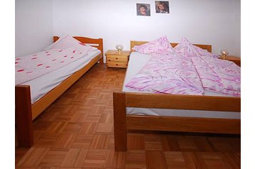 Chorvatsko Privát Poreč, Exteriér