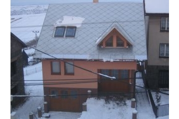 Slovensko Chata Brezovica, Exteriér