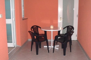 Kroatija Byt Pula, Eksterjeras