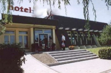 Polska Hotel Zamość, Zewnątrz