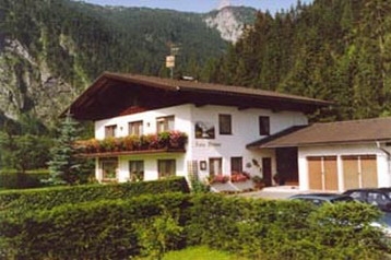 Ausztria Privát Abtenau, Exteriőr