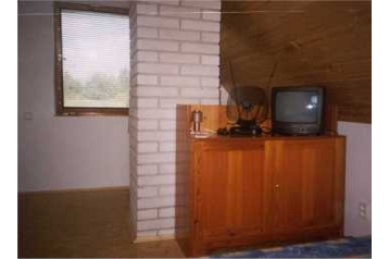 Čekija Chata Strmilov, Eksterjeras