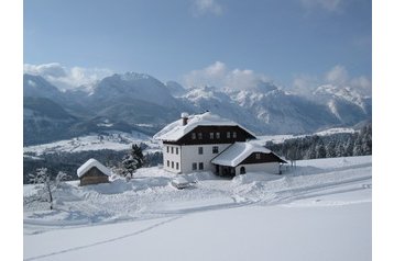 Ausztria Privát Abtenau, Exteriőr