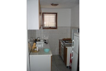 Kroatija Byt Ždrelac, Eksterjeras