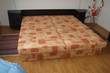 Cehia Chata Sychrov, Exteriorul