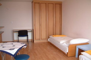 Polonia Byt Breslavia / Wrocław, Esterno