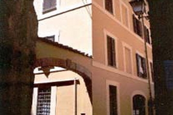 Italia Byt Roma, Roma, Exteriorul