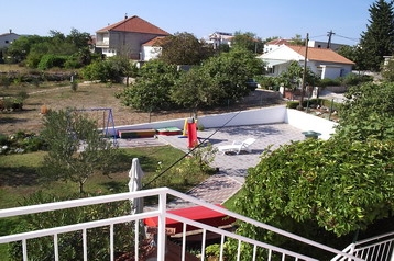 Chorvatsko Byt Pirovac, Exteriér