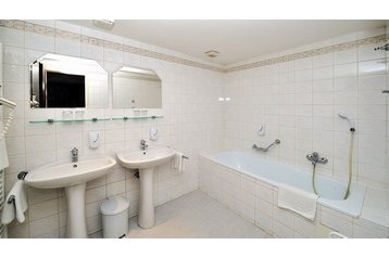 Чехия Hotel Trutnov, Экстерьер