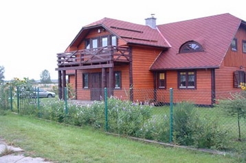 Poland Chata Rowy, Exterior