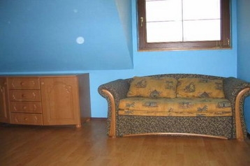 Poljska Chata Buczki, Eksterijer