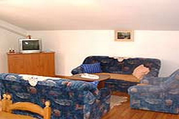 Croaţia Byt Starigrad, Exteriorul