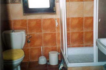 Pologne Chata Kletno, Extérieur