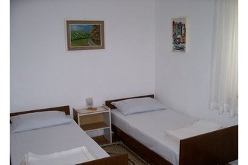 Fizetővendéglátó-hely Selce 15