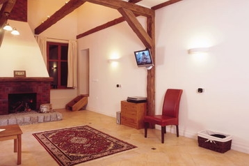 Полша Chata Gryżyna, Екстериор