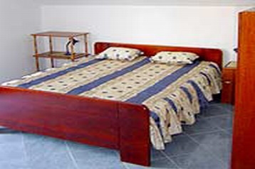 Chorvátsko Privát Turanj, Exteriér