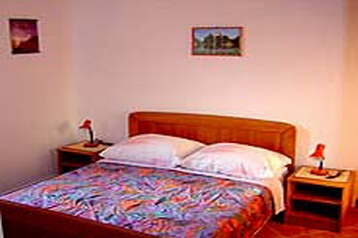 Chorvátsko Privát Turanj, Exteriér