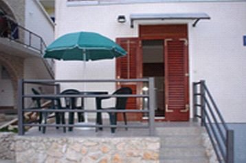 Chorvatsko Privát Drage, Exteriér