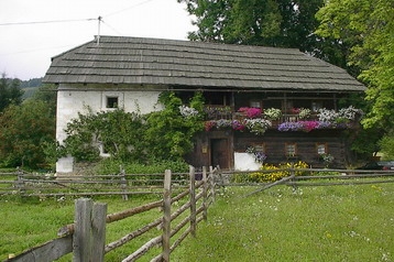 Austria Chata Fresach, Exteriorul
