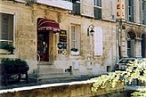 Готель Нiм / Nîmes Францiя