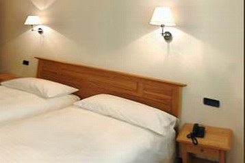 Италия Hotel Basovizza, Экстерьер