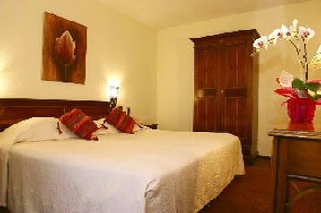 Francuska Hotel Nim / Nîmes, Eksterijer