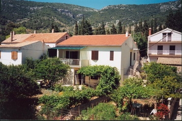 Hrvatska Byt Komiža, Eksterijer