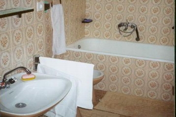 Hrvatska Byt Komiža, Eksterijer