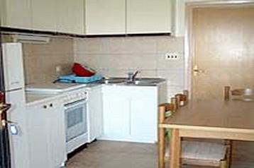 Hrvatska Byt Postira, Eksterijer