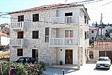 Apartamentai Postira Kroatija