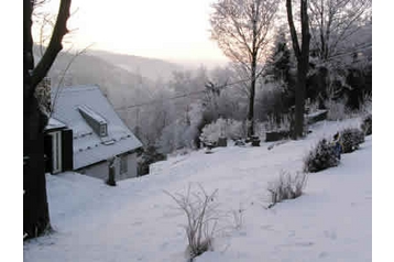 Czechy Byt Bedřichov, Zewnątrz