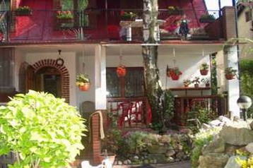 Poola Privát Jarosławiec, Eksterjöör