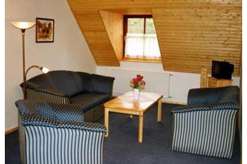 Ungari Hotel Nyúl, Eksterjöör