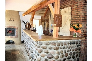 Pologne Chata Salino, Extérieur