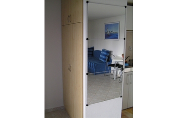 Eslovaquia Byt Senec, Exterior