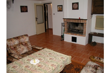 Češka Chata Svratka, Eksterijer